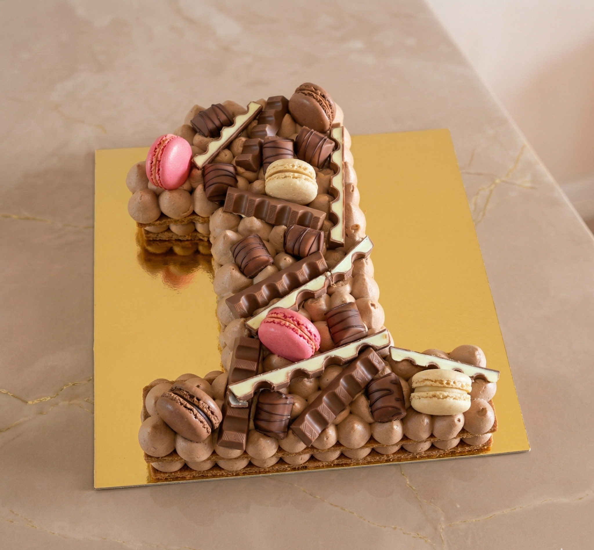 Number Cake Prestige Chocolat et Macarons